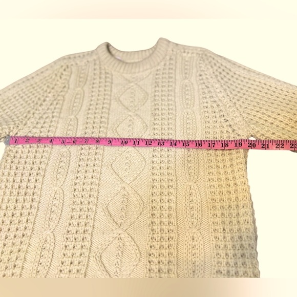 VINTAGE Hand knit Made in Ireland New Wool Fisherman Crewneck Sweater. SZ: 38 - Picture 5 of 13